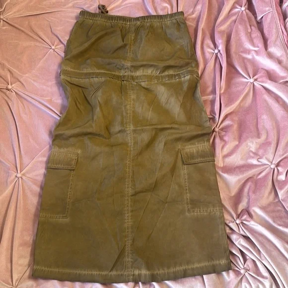 Y2K CARGO SKIRT - Picture 2 of 5